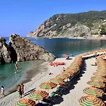 Alle 5 Terre Πανσιόν 3*
