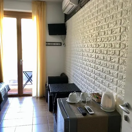 Guest house Alle 5 Terre 3*