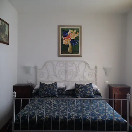 招待所 安菲塔卡梅尔阿勒特里5酒店