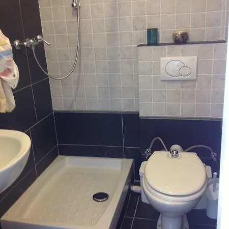 招待所 安菲塔卡梅尔阿勒特里5酒店