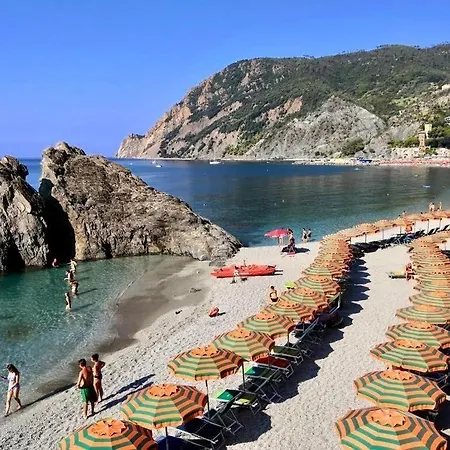 Alle 5 Terre Guest house 3*