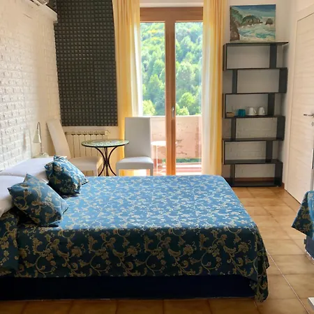 Guest house Alle 5 Terre 3*