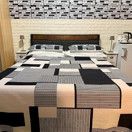 安菲塔卡梅尔阿勒特里5酒店 3* 蒙特罗索阿尔马雷